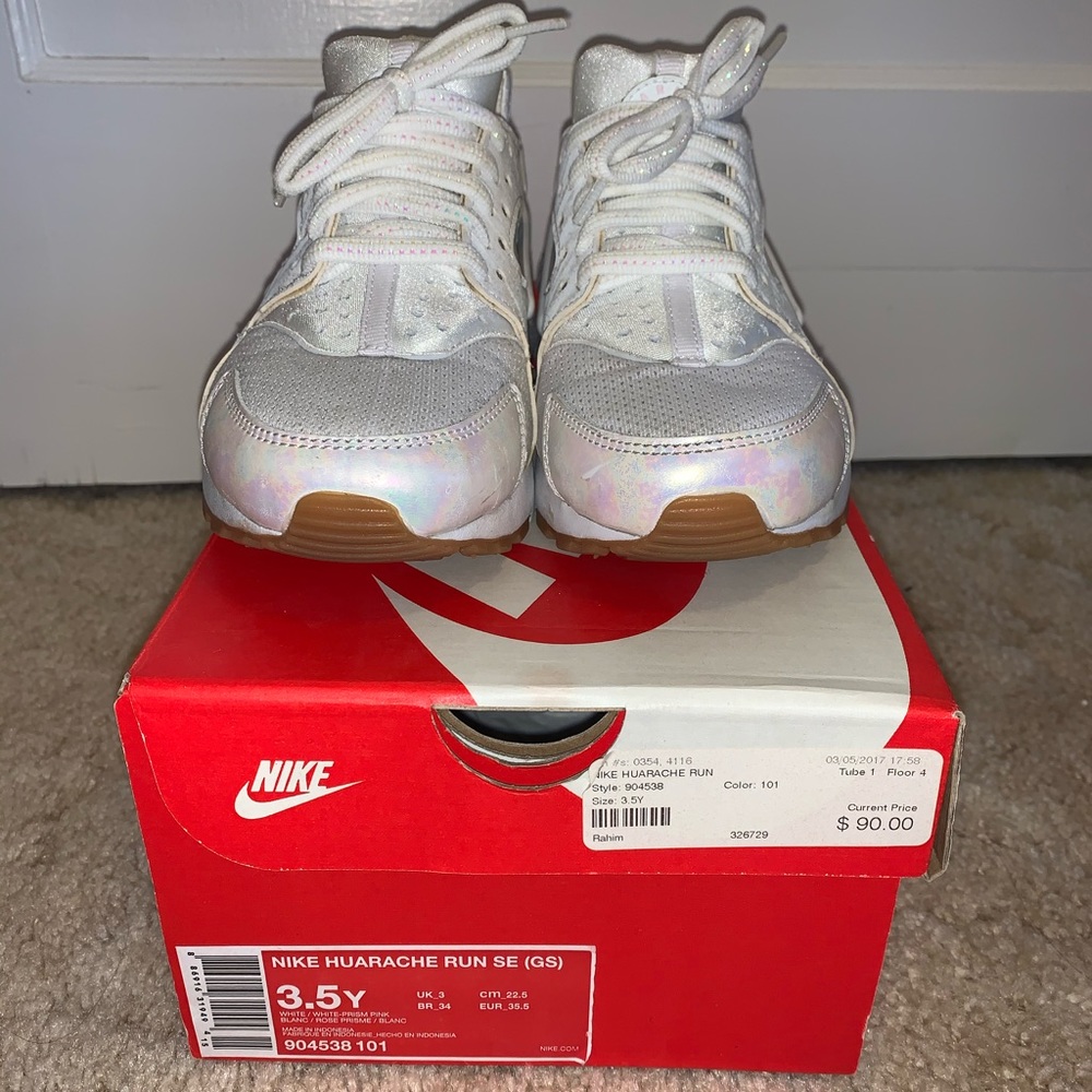Kids Nike Huarache Run Size 3.5